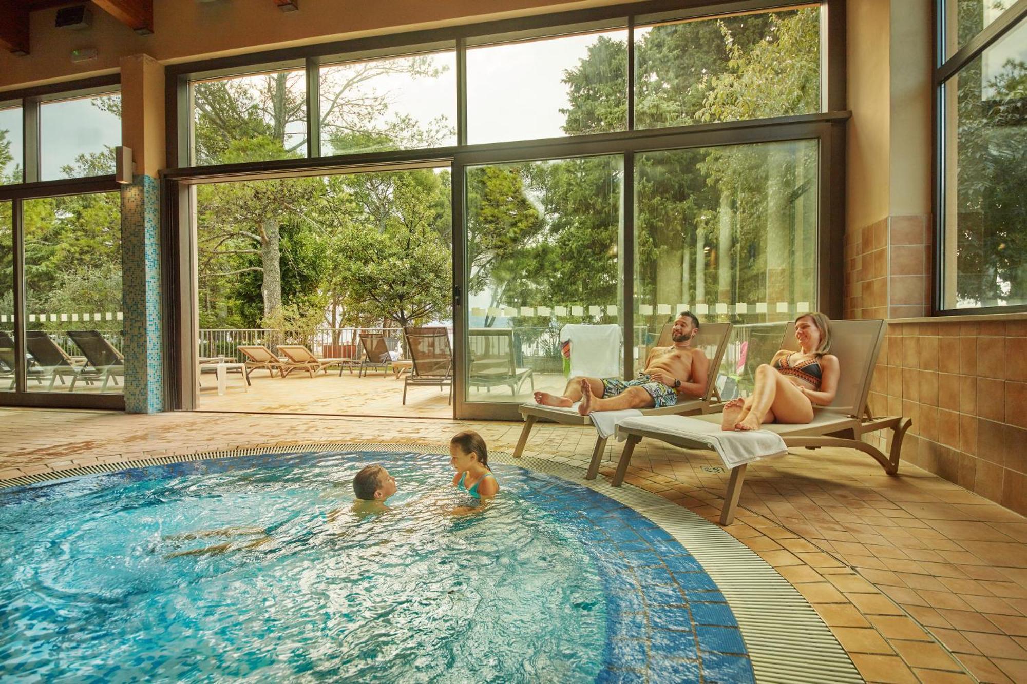 Olive Family Suites - Hotel & Resort Adria Анкаран Екстер'єр фото
