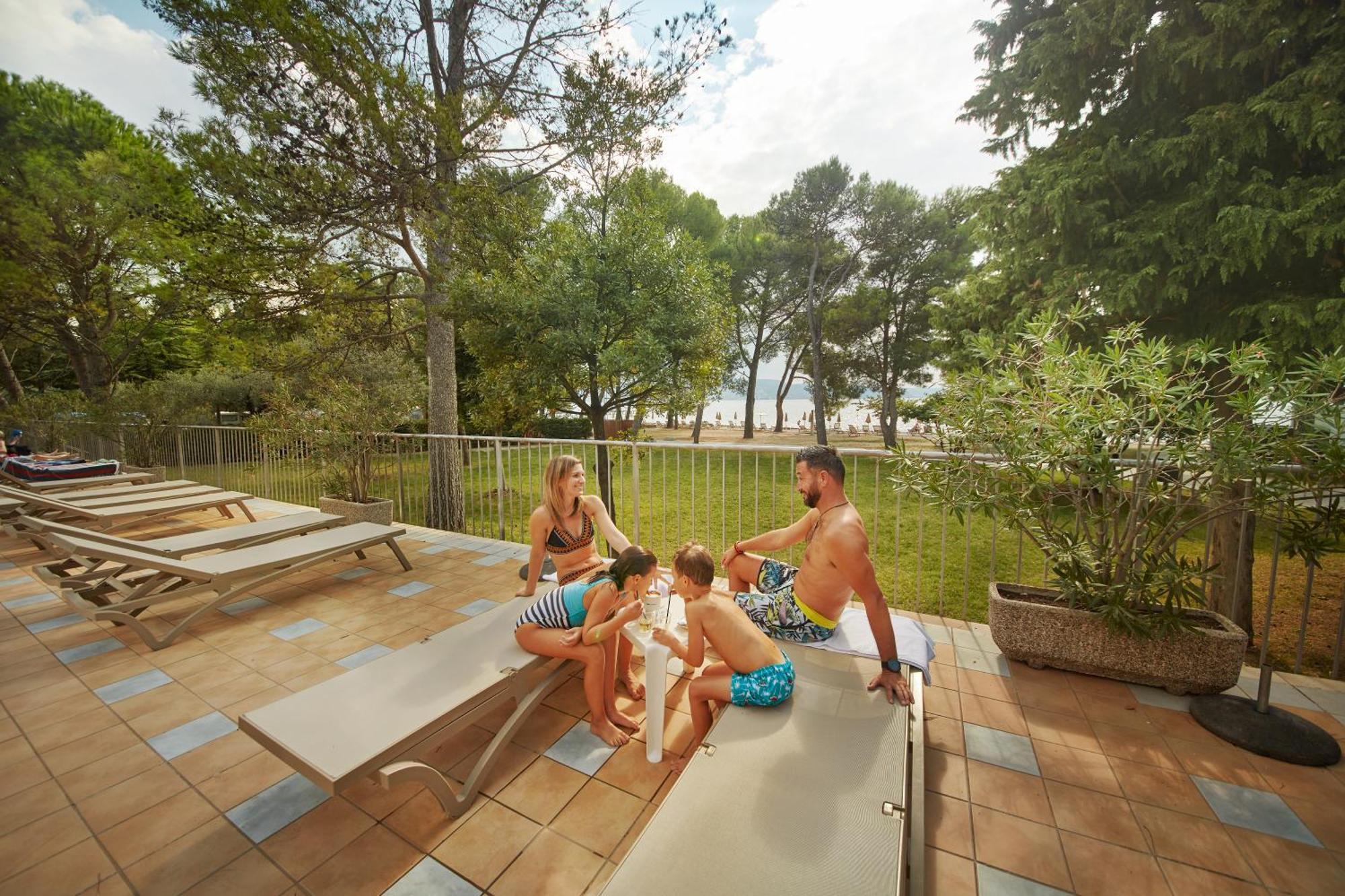 Olive Family Suites - Hotel & Resort Adria Анкаран Екстер'єр фото